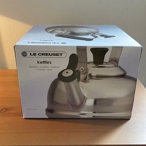 Le Creuset Stainless Steel Whistling Tea Kettle